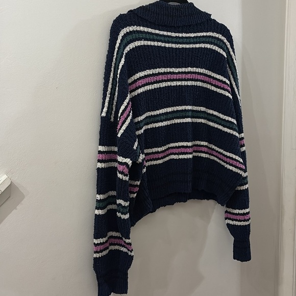 Free People Navy and Pink Striped V-Neck Sweater - collar - 90s - large - Picture 6 of 6